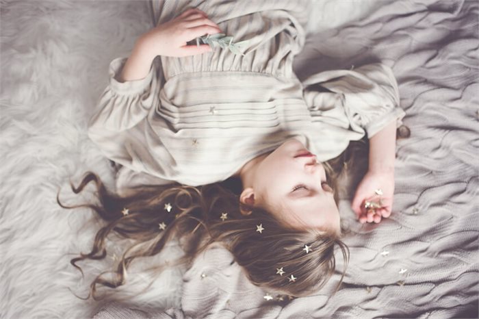 סובלים מהפרעות בשינה? 8 טיפים שיסייעו לכם להירדם