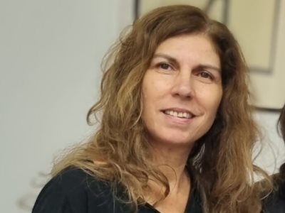 מירב טל