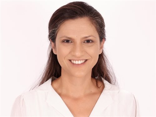 שלי ניקולאי