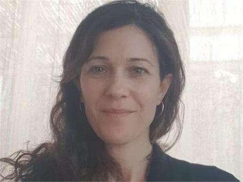 שירה לפידות