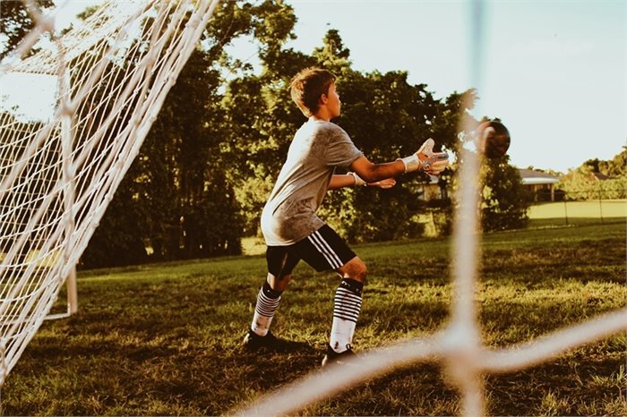 כיצד ילדים משפרים יכולות חשיבה בחוגי ספורט?