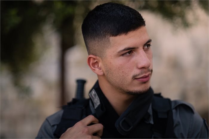 תסמונת סטוקהולם ופוסט טראומה - תגובות פסיכולוגיות לתנאי שבי