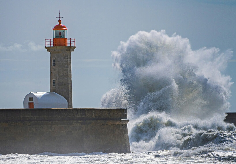 לנווט במים סוערים: על קבלה ושינוי במצבי קצה